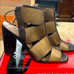 Rialto bronze, spandex heels